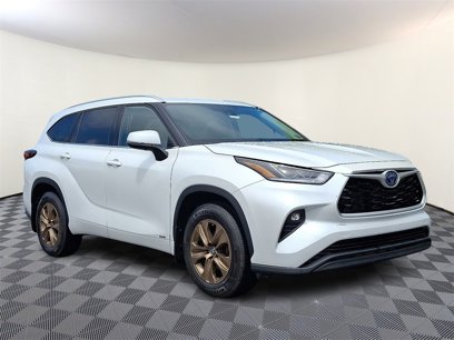 Used 2022 Toyota Highlander Bronze Edition