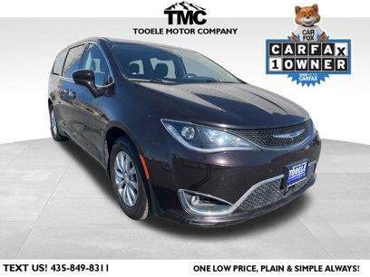 Used 2019 Chrysler Pacifica Touring Plus w/ Advanced Safetytec Group