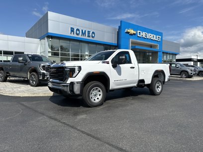 New 2025 GMC Sierra 2500 Pro