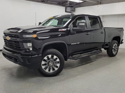 Used 2024 Chevrolet Silverado 2500 Custom w/ Custom Value Package
