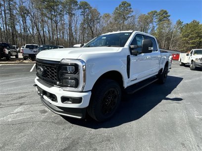 New 2025 Ford F250 XLT w/ Black Appearance Package
