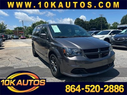 Used 2017 Dodge Grand Caravan SE