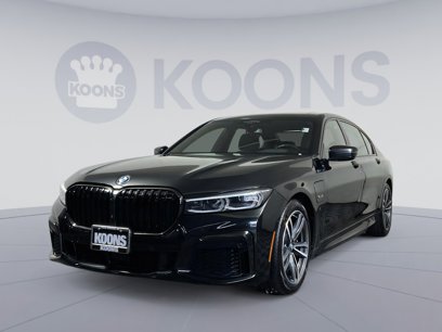 Used 2022 BMW 745e xDrive w/ Luxury Rear Seating Package