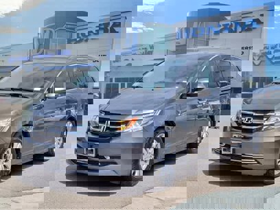 Used 2016 Honda Odyssey SE