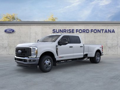 New 2025 Ford F350 4x4 Crew Cab DRW Super Duty