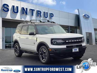 New 2024 Ford Bronco Sport Outer Banks w/ Tech Package