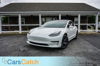 Used 2019 Tesla Model 3 Mid Range