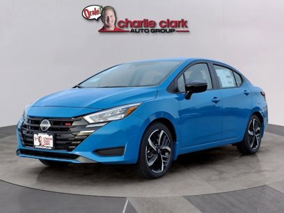 New 2025 Nissan Versa SR w/ Trunk Package