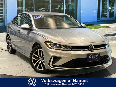 Used 2025 Volkswagen Jetta SE