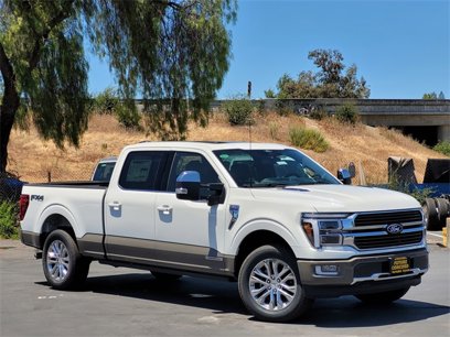 New 2025 Ford F150 King Ranch w/ FX4 Off-Road Package