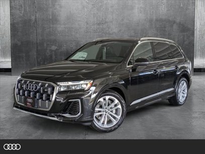 New 2025 Audi Q7 3.0T Prestige