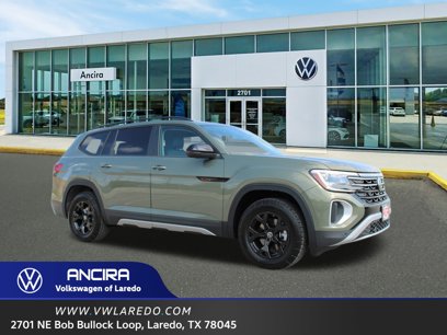 New 2025 Volkswagen Atlas Peak Edition SE