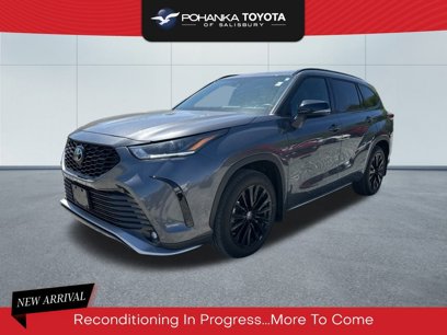 Used 2023 Toyota Highlander XSE