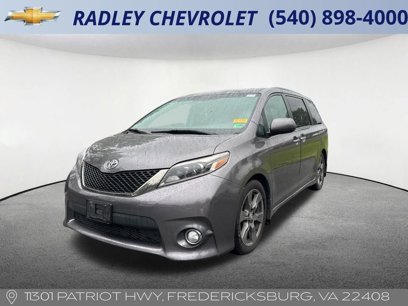Used 2017 Toyota Sienna SE Premium