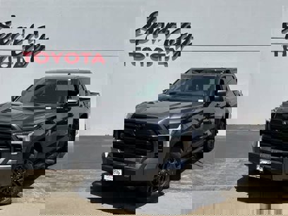 New 2025 Toyota Tundra SR5