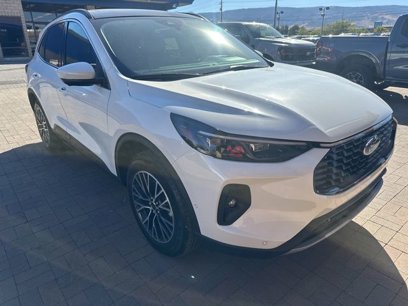 New 2024 Ford Escape SE w/ PHEV Premium Package