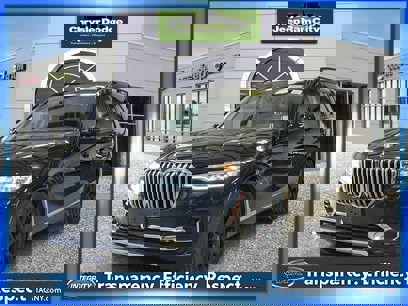 Used 2022 BMW X7 xDrive40i w/ Premium Package