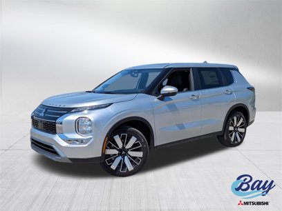 New 2025 Mitsubishi Outlander SE