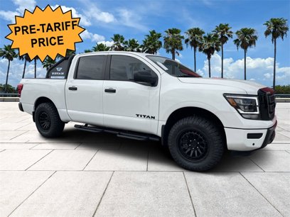 New 2024 Nissan Titan SV w/ SV Bronze Edition Package