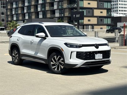 New 2025 Volkswagen Tiguan S