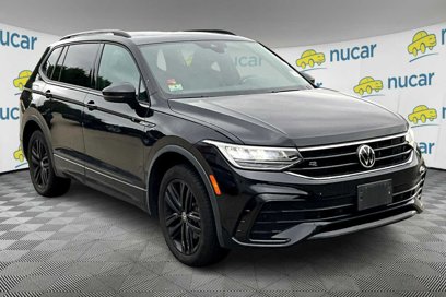 Used 2022 Volkswagen Tiguan SE R-Line
