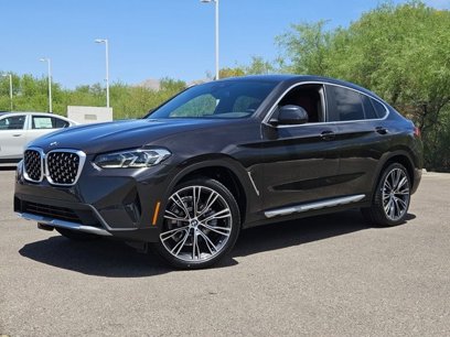 New 2025 BMW X4 xDrive30i w/ Premium Package