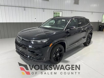 New 2025 Volkswagen Tiguan SE R-Line