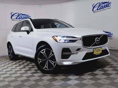 Used 2022 Volvo XC60 B5 Momentum w/ Climate Package