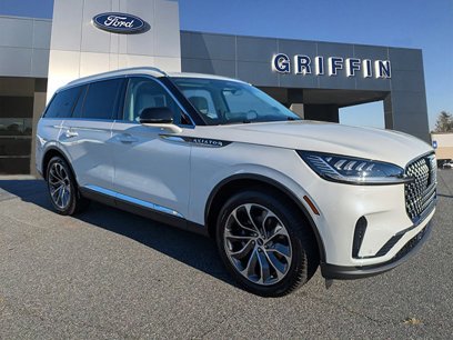 New 2025 Lincoln Aviator 2WD