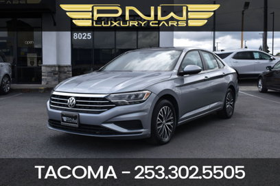 Used 2021 Volkswagen Jetta SE w/ SE Cold Weather Package