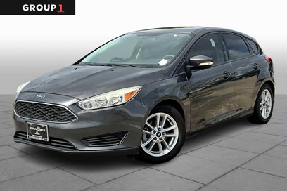 Used 2016 Ford Focus SE w/ SE Power Seat Package