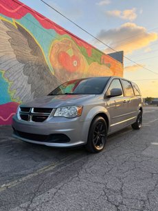 Used 2014 Dodge Grand Caravan SE