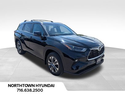 Used 2024 Toyota Highlander XLE