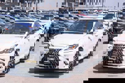 Used 2025 Lexus ES 300h w/ Premium Package