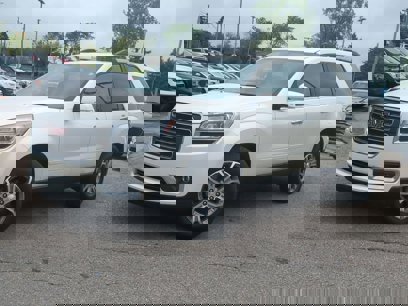 Used 2014 GMC Acadia SLT