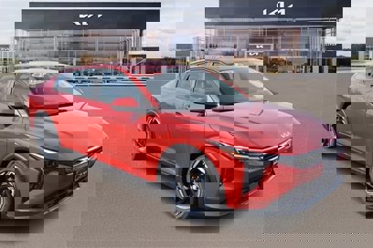 New 2025 Kia K4 EX