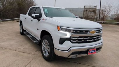 New 2025 Chevrolet Silverado 1500 LTZ w/ Technology Package