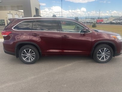 Used 2017 Toyota Highlander XLE
