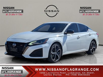 Used 2023 Nissan Altima 2.5 SR