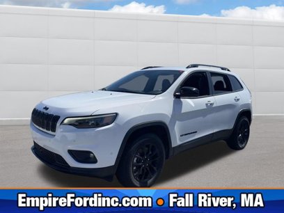 Used 2023 Jeep Cherokee Altitude Lux