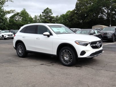New 2025 Mercedes-Benz GLC 300