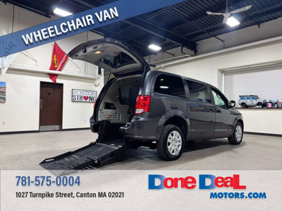 Used 2017 Dodge Grand Caravan SE w/ Power Window Group