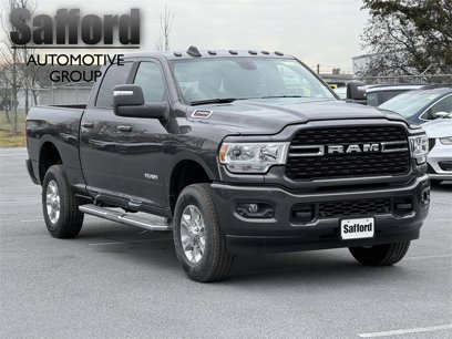 New 2024 RAM 2500 Big Horn w/ Sport Appearance Package
