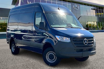 New 2025 Mercedes-Benz Sprinter 3500