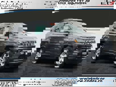 Used 2022 Jeep Compass Latitude w/ Convenience Group