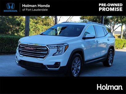 Used 2024 GMC Terrain SLT