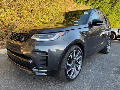 New 2025 Land Rover Discovery Dynamic SE