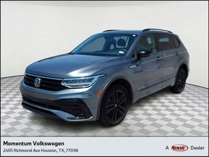 Certified 2022 Volkswagen Tiguan SE R-Line
