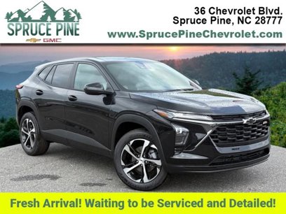 New 2025 Chevrolet Trax RS w/ Driver Confidence Package