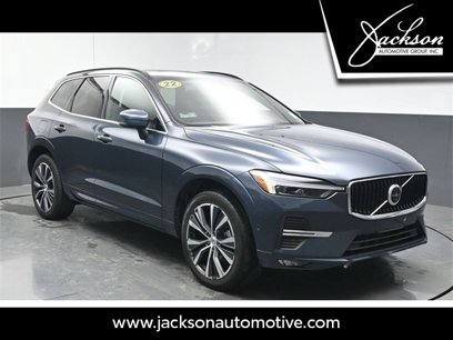 Used 2022 Volvo XC60 B5 Momentum w/ Advanced Package